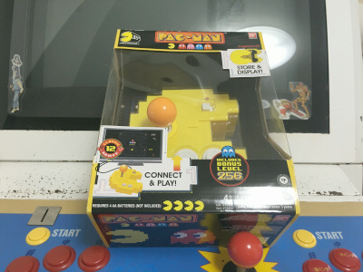 PAC-MAN Connect and Play Ȣ