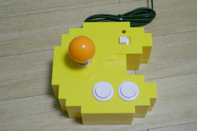 PAC-MAN Connect and Play 
